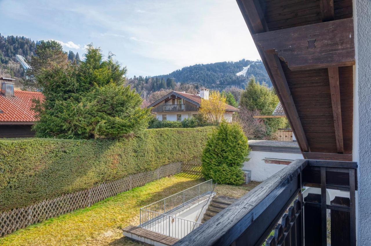 Ruhige Ferienwohnung Partenkirchen 2 Garmisch-Partenkirchen Exteriör bild